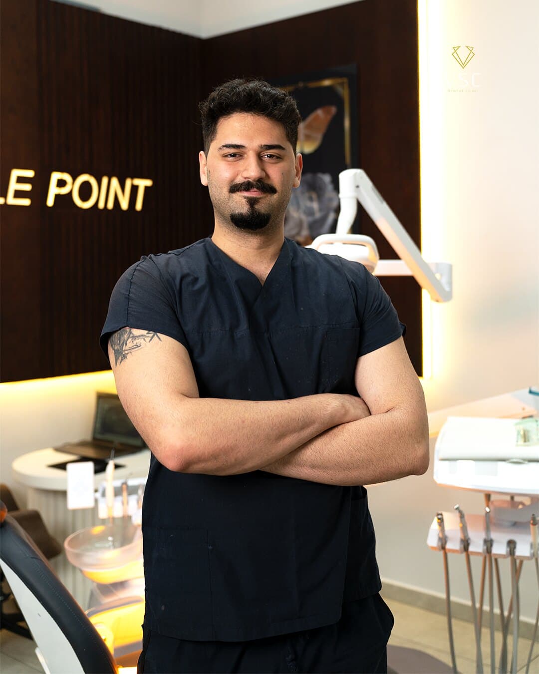 Etkin Can Uğurlu, VSC Dental Clinic diş hekimi