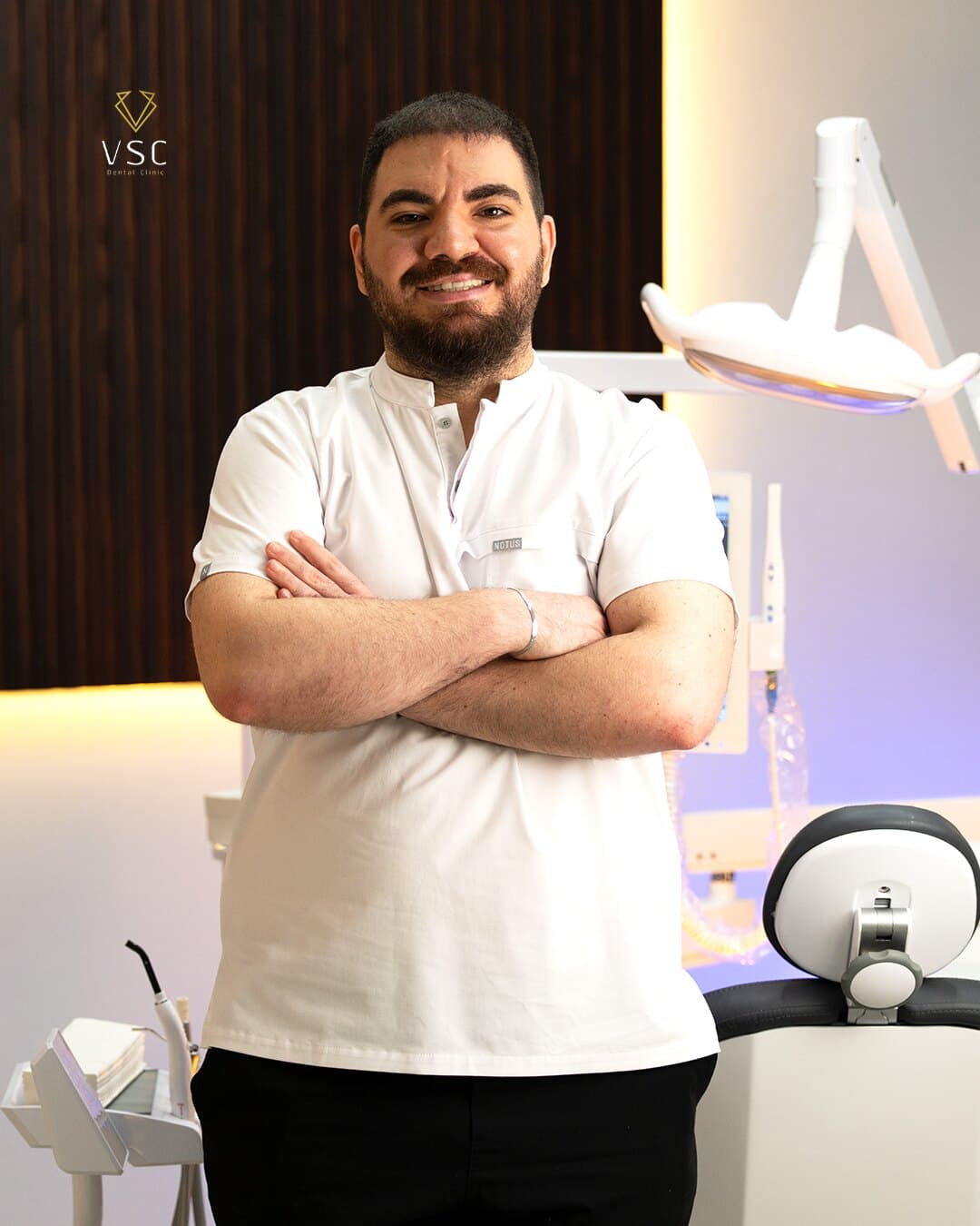 Mehmet Yiğit Özgür, VSC Dental Clinic diş hekimi