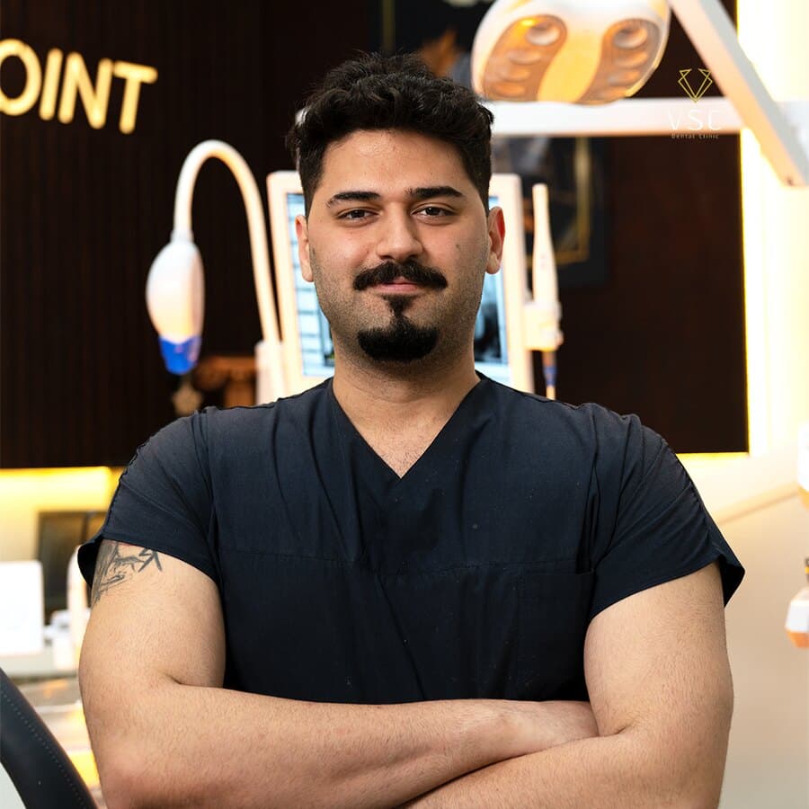 Etkin Can Uğurlu, VSC Dental Clinic diş hekimi